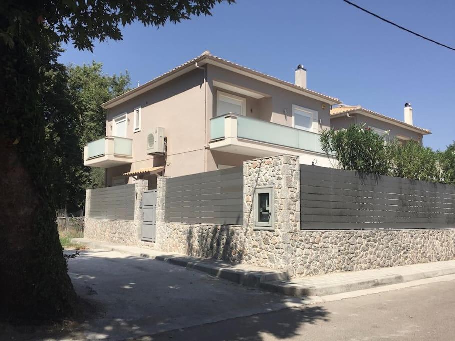 Villa Oleander Agios Nikolaos Loutra Edipsou Exterior foto